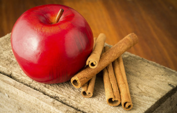 با رژیم 5 روزه سیب و دارچین با چربی ها خداحافظی کنید!