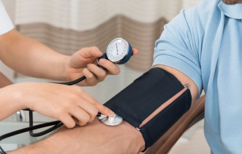 30 روش خانگی کاربردی برای درمان فشار خون پایین