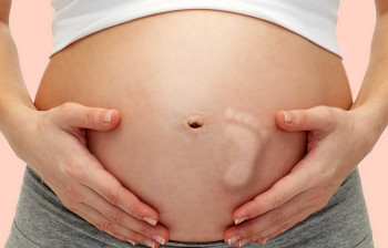 علائم اولیه بارداری چیست - چگونه خیلی سریع بفهمیم که باردار شدیم؟