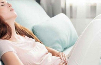 کم کردن حیرت انگیز درد قاعدگی با گیاهان دارویی