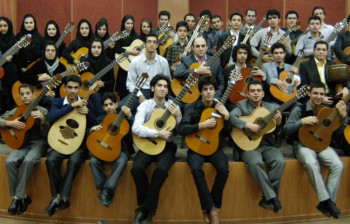 لیست آموزشگاه های موسیقی و آواز در زنجان + آدرس و تلفن