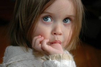 اختلالات ﺗﮑﺎﻣﻠﯽ ﮐﻮدﮐﺎن و ﻋﻮاﻣﻞ ﻣﺮﺗﺒﻂ ﺑﺎ آن