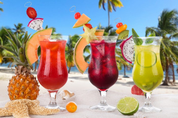 10 نوشیدنی خنک و تگری مخصوص فصل تابستان