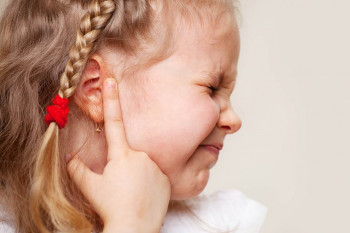 برای درمان عفونت و درد گوش کودکان، چه کنیم؟