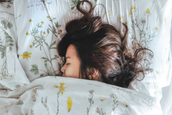 چرا خانومها در خواب جنب می شوند؟ 