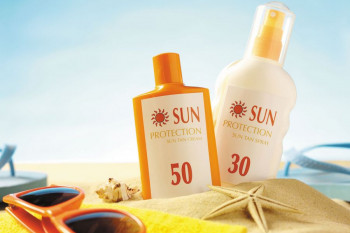 فواید مصرف کرم ضد آفتاب +SPF ۵۰ بدون رنگ سینره