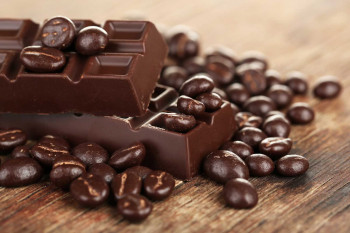خواص بی نظیر شکلات تلخ در کاهش استرس