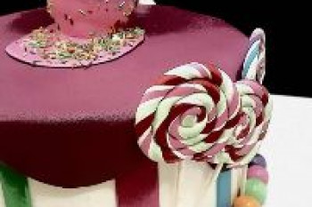 تزیین کیک با خامه و شکلات - تزیین کیک با شکلات سفید - تزیین کیک با شکلات رنده شده