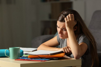 راههای کاهش اضطراب شب امتحان را میشناسید ؟