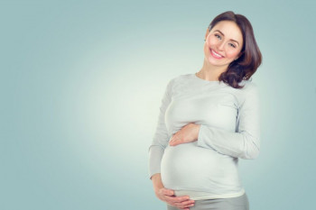 خانم‌های باردار بخوانند؛ راهکارهای کاهش تهوع در دوران بارداری 
