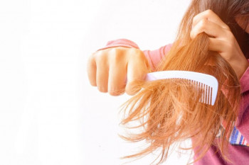 درمان های خانگی اعجاب انگیز برای موهای کم پشت و خشک
