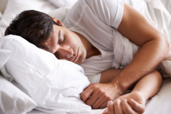 کدام خواب (کم،زیاد) سلامت شما را به خطر می اندازد ؟