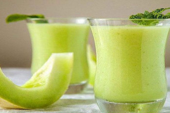 ۱۳ خاصیت بی نظیر آب طالبی برای سلامت بدن