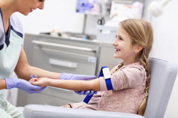 عوامل خطر آفرین بالا بودن پلاکت خون در کودکان کدامند ؟