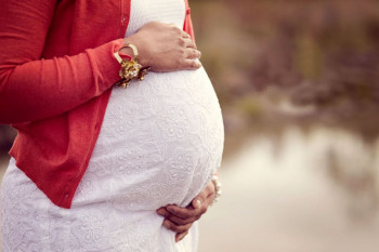 علت تمایل به خوردن ترشیجات در بارداری چیست ؟