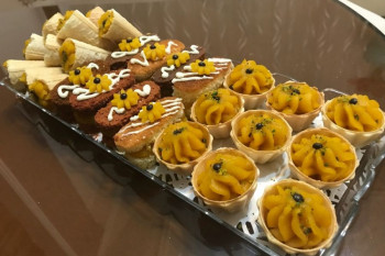 طرز تهیه حلوای زعفرانی و مجلسی