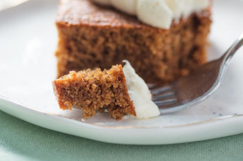 کیک زنجبیلی | طرزتهیه کیک زنجبیلی با طعم خاص