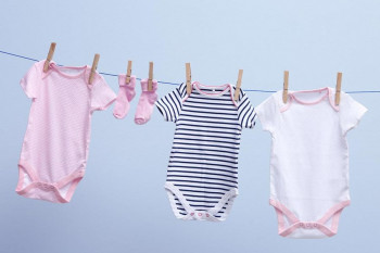 هنگام شستن لباس نوزاد به این نکات توجه کنید!