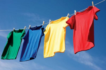 خشک کردن لباس با لباسشویی سالم تره یا هوای آزاد ؟