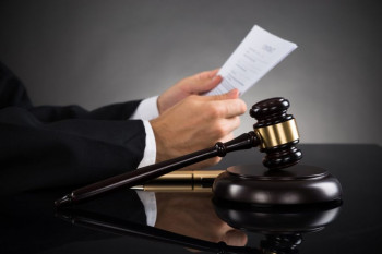 عزل وکیل چه شرایطی در قانون دارد ؟