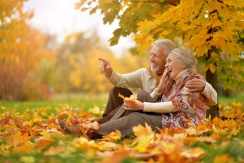 چطور دوران سالمندی شادی داشته باشیم؟
