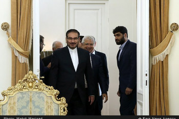 تصاویر دیدار رئیس مجلس فرانسه با دبیر شورای عالی امنیت ملی