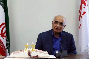 تصاویر جشن تولد ۷۲ سالگی هوشنگ مرادی کرمانی