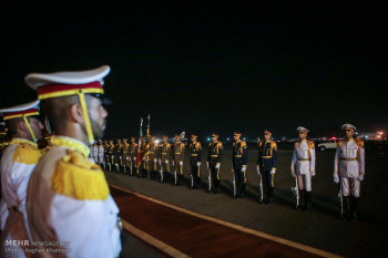 تصاویر بازگشت رئیس جمهور از جنوب شرق آسیا
