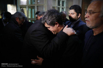 تصاویر وداع با پیکر آیت الله هاشمی رفسنجانی در حسینیه جماران