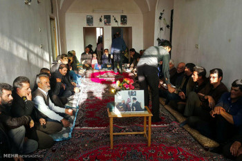 تصاویر مراسم عزاداری در منزل پدری آیت الله هاشمی رفسنجانی