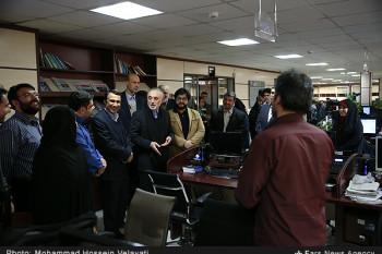 تصاویر بازدید علیاکبر صالحی از خبرگزاری فارس