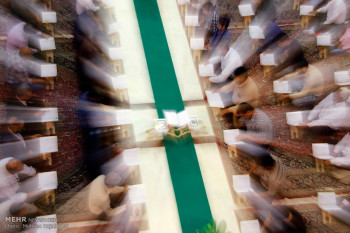 تصاویر محفل انس با قرآن در حسینیه ثارالله کرمان