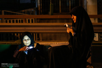 تصاویر مراسم احیای شب نوزدهم ماه رمضان در حسینیه همدانی ها