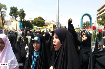 تصاویر راهپیمایی مردم شهرری در دفاع از حریم عفاف و حجاب