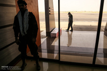 تصاویر ورود پیکر ۱۸ شهید گمنام دفاع مقدس از طریق فرودگاه اهواز