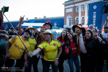 تصاویر شادی هواداران تیم های ملی در سن پترزبورگ