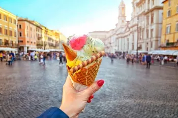 مقایسه بستنی معمولی با جلاتو؛ معرفی طعم‌های پرطرفدار بستنی جلاتو