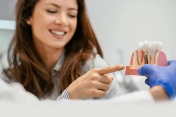 ایمپلنت کرهای بهتر است یا آلمانی؟