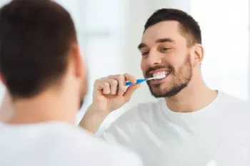 برای دندانهای دارای لمینت و کامپوزیت چه خمیر دندانی باید استفاده کنیم؟