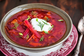 طرز تهیه سوپ لبو (چغندر) پیش غذایی ساده و لذیذ