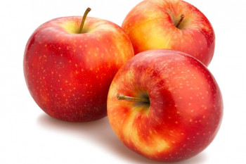 مروری بر کالری، ارزش غذایی و خواص سیب