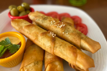 طرز تهیه بورک لاهماجون خوشمزه و مخصوص به روش ترکیه ای