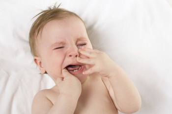 آیا دندان در آوردن باعث اسهال در کودکان می شود؟