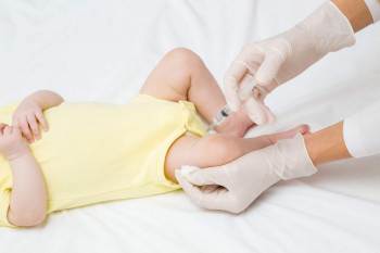 واکسن ۲ ماهگی نوزاد و مراقبت های بعد از زدن واکسن