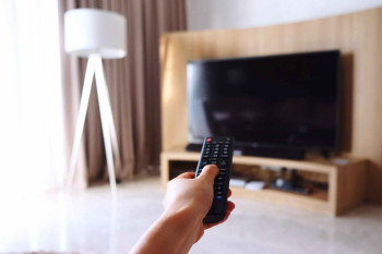 چرا پشت تلویزیون سریع و بیش از حد داغ می شود؟