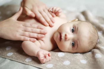 آیا استفاده از روغن اکالیپتوس برای نوزادان بی خطر است؟