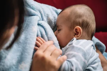 مراقبت های شیردهی در زمان ابتلا به آنفلوانزا در مادر