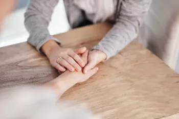 اِمپاتی ( همدلی ) چیست و چه تاثیری روی ما و در زندگی دارد ؟