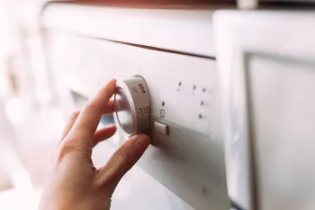 علت شستشوی طولانی مدت ماشین ظرفشویی چیست؟