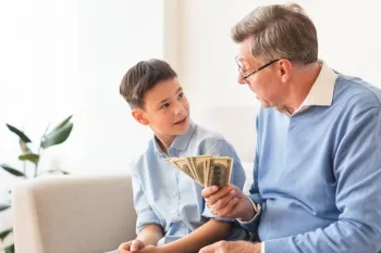 بررسی تاثیر شرایط مالی خانواده در تربیت و سلامت روان کودک !